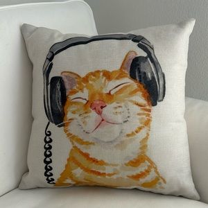 Washable Cat Pillow Throw